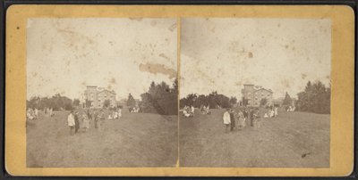 North Front and Lawn, Oneida közösség, New York állam, 1870 körül alkotó: American Photographer