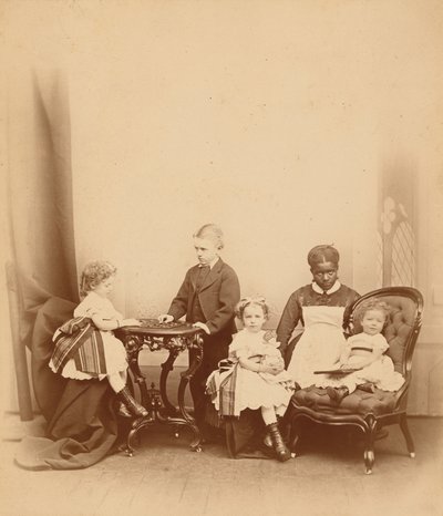 Női portré négy gyermekkel,1860-as évek (fotó) alkotó: American Photographer