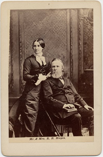 Rutherford Birchard Hayes (1822-93), az Egyesült Államok 19. elnöke és Lucy Ware Webb Hayes (1831-89), felesége (albumfotó) alkotó: American Photographer