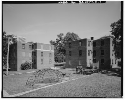 Techwood Homes, Building No. 2, 569-573 Techwood Drive, Atlanta, Fulton County, GA (f/w fotó) alkotó: American Photographer