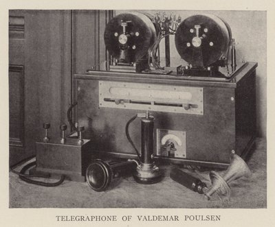 Valdemar Poulsen távírója (fekete-fehér fotó) alkotó: American Photographer