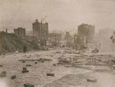 Kilátás San Francisco városára az 1906-os földrengés okozta tűz füstjével alkotó: American Photographer