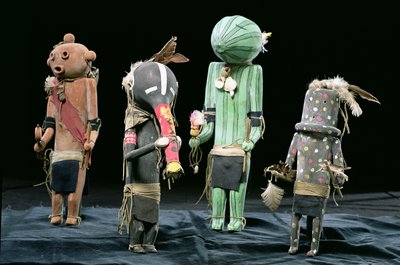 Négy Kachina baba alkotó: American School