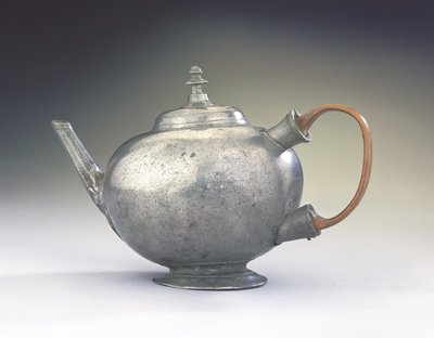 Teáskanna, Boston, Massachusetts, 1740-60 (ón és fa) alkotó: American School