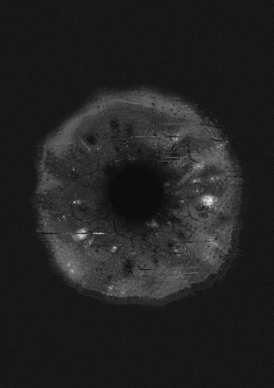 Kozmikus Szem alkotó: Amy Louise Baker