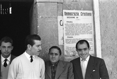  alkotó: Ando Gilardi