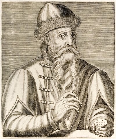 Johannes Gutenberg: német feltaláló, aki a mozgatható nyomdagép feltalálása elindította a nyomtatási forradalmat André Thévet 1584-ben megjelent True Portraits című művéből. alkotó: Andre Thevet