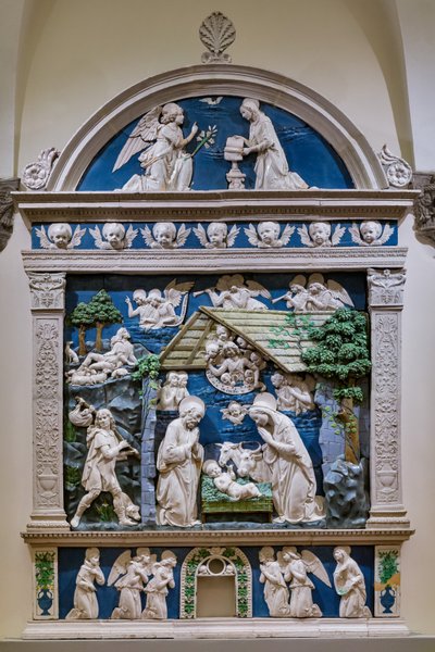 Születés, a pásztorok imádása és az örömhírdetés alkotó: Andrea (workshop of) Della Robbia