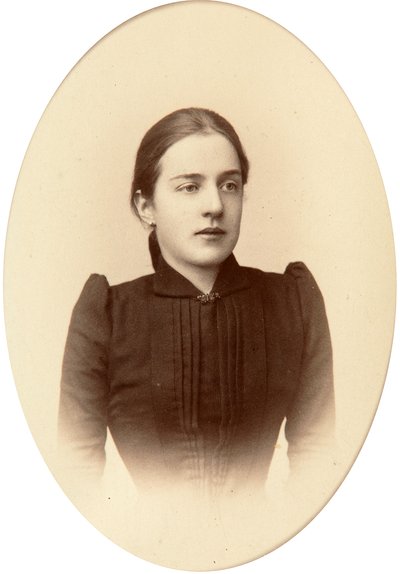 Alexandra Treugut, c1888-c1892 alkotó: Andrei Deniere