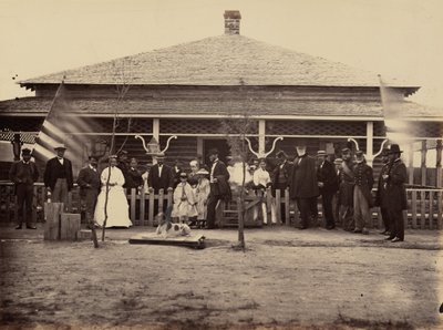 11. tányér. Grant tábornok és csapata Fort Sandersben, 1869 (fénykép) alkotó: Andrew Joseph Russell