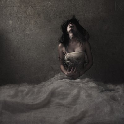 A nő néma sikolya alkotó: Anja Matko