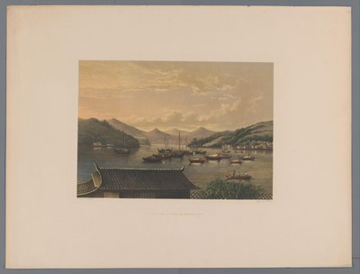 Gezicht op de baai van Nagasaki Kilátás a Nangasaki-öbölben (cím a tárgyon) Emléktárgy a japán természeti kilátásokról, de Lijnden gróf szövegével (a sorozat címe a tárgyon) alkotó: Anonymous