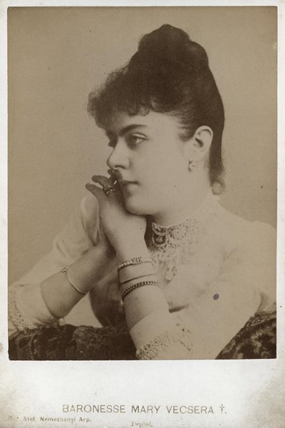 Vetsera Mária bárónő (1871-1889), névtelen alkotó: Anonymous Anonymous