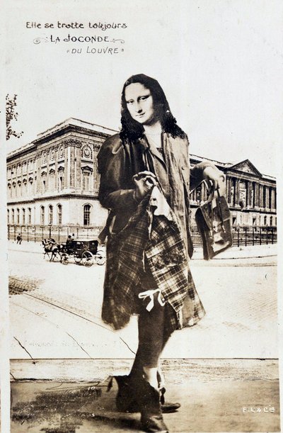 Leonard de Vinci (Leonardo da Vinci) (1452-1519) „A Mona Lisa” kitérő ábrázolása: Mona Lisa (Monna Lisa) kockás szoknyában, körbeutazza a világot. Vincenzo Peruggi mű ellopása idején szerkesztett vígjáték-képeslap alkotó: Anonymous Anonymous