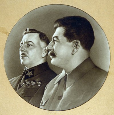Josef Sztálin és Kliment Vorosilov (Vorocsilov alkotó: Anonymous Anonymous