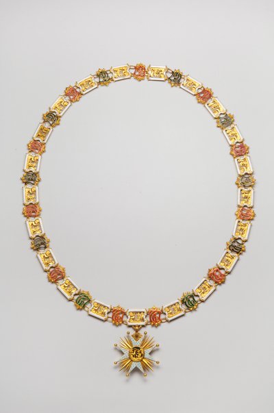 Baviere Királyság - Szent Hubert Rend: Luitpold, Duke en Baviere (1890-1973) nyaklánca - 18. század vége - Arany és Emaux - Nyaklánc: L 122 cm; súlya 460 g (tartozék a medál) - Medál: D 7,5 cm - Magángyűjtemény alkotó: Anonymous Anonymous