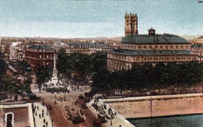 Párizs: kilátás a Place du Chatelet-re és a Sarah-Bernhardt Színházra (a mai Theater de la Ville). A háttérben a Saint Jacques-torony (Saint Jacques). Fénykép 1920-ból Párizs városának „”művészeti albumában”. Magángyűjtemény. alkotó: Anonymous Anonymous