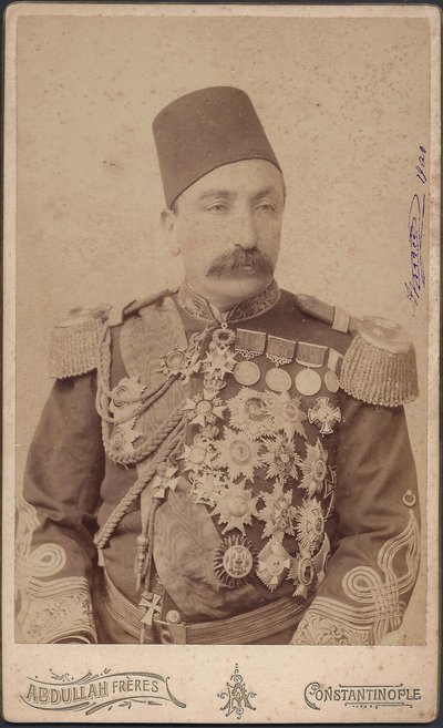 II. Abdulhamid szultán portréja (Abd ul Hamid, Abd-ul-Hamid, Abdulhemit, Abdul Hamid, Abdul-Hamid, Abd al Hamid, Abd al-Hamid) (1842-1918)-II. Abduelhamid szultán (1842-1918), császár az oszmánok, a hívek kalifája, névtelen. Fénykép alkotó: Anonymous Anonymous
