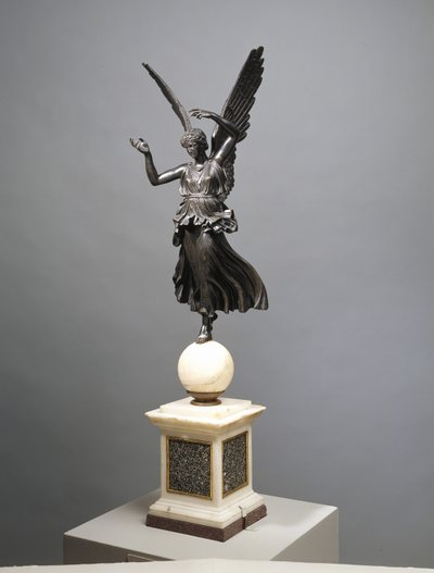 Győzelem, 1813 körül (bronz és alabástrom) alkotó: Antonio Canova
