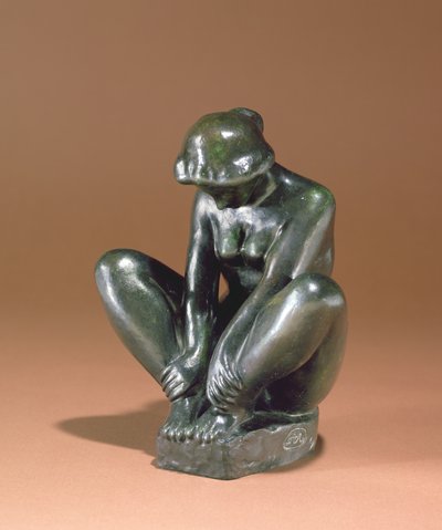 Mindkét lábát tartó lány, 1920 (bronz) alkotó: Aristide Maillol