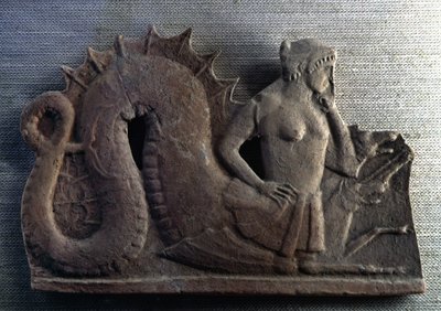 A mesés szörnyeteg Scylla, aki Charybde-vel együtt a Messinai-szorost tartotta. Musee du Louvre, Párizs. alkotó: Artist Unknown
