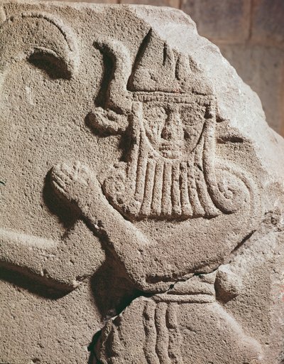 Hettita bálványt ábrázoló dombormű, Kr. e. 11-9 alkotó: Assyrian School