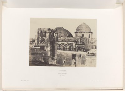 Kilátás a jeruzsálemi Szent Sír-templomra Jeruzsálem. Szent Sír. Vue generale (cím az objektumon) alkotó: Auguste Salzmann