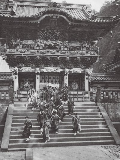 Japán: Nikko, Yomei-mon, az Ieyasu szentély főportálja (fekete-fehér fénykép) alkotó: Axel von Graefe