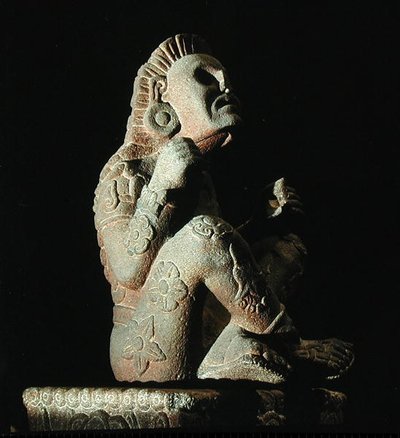 Xochipilli (lásd még 207566), késő posztklasszikus időszak (1300-1521) (kő) alkotó: Aztec Aztec