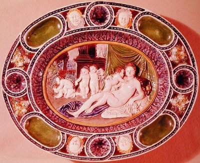 Termékenységet ábrázoló nőt ábrázoló ovális tányér (fajansz) alkotó: Bernard Palissy