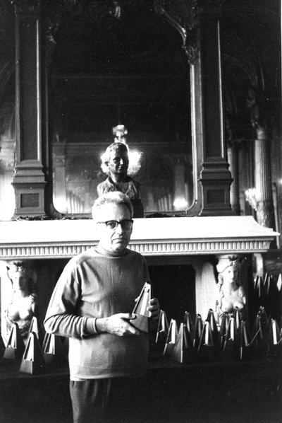 Gyoergy LIGETI alkotó: Bernard Perrine