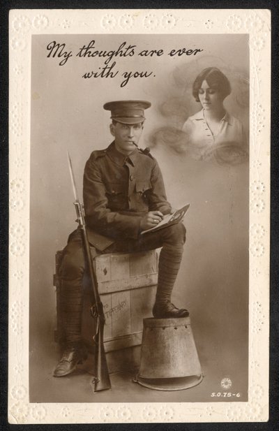 Egyesült Királyság: Kairó, Egyiptom, Kairó, az első világháború idején a Cairo Postcard Trust által készített szentimentális képeslap. alkotó: British Photographer