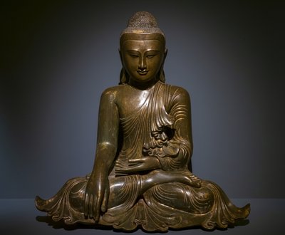 Marvijaya Buddha. Burma alkotó: Burmese School