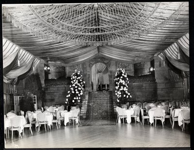 A Ritz-Carlton Hotel fogadószobája, 1915 vagy 1916 (ezüst zselatin nyomat) alkotó: Byron Company
