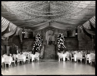 A Ritz-Carlton Hotel fogadószobája, 1915 vagy 1916 (ezüst zselatin nyomat) alkotó: Byron Company