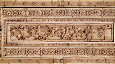 A Bizánci Birodalom művészete: Harci jelenet. Elefántcsont domborműves harisnya. Egy doboz felső része (10. század). Musee Cluny, Párizs. alkotó: Byzantine