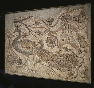 Padlómozaik panel: Szőlőkombájn pávával, 400-as évek alkotó: Byzantine