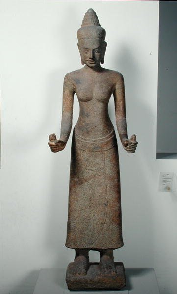 Lakshmi istennő szobra, Preah Ko, Bayon stílusban alkotó: Cambodian Cambodian