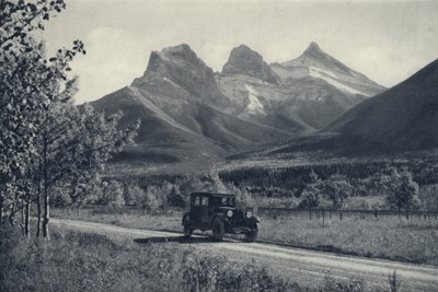 A kanadai Sziklás-hegység: Három nővér, Banff (s/w fotó) alkotó: Canadian Photographer