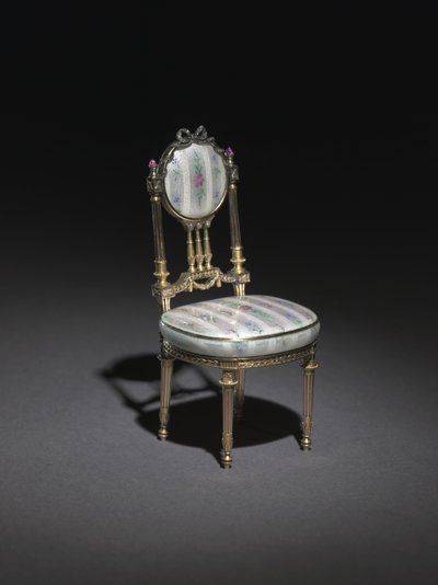 Miniatűr szék, 1896-1906 alkotó: Carl Fabergé