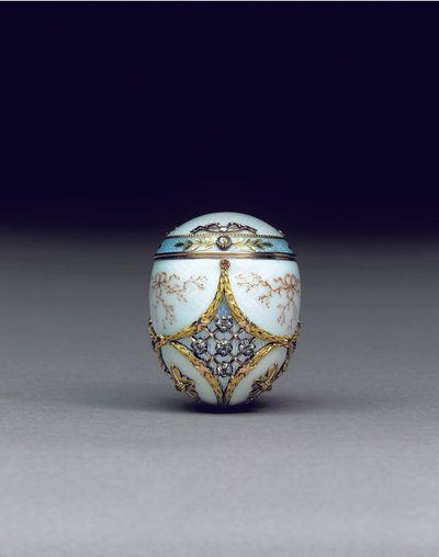 Ritka ékköves, kétszínű tojás bonbonnière, 1896-1908 alkotó: Carl Fabergé