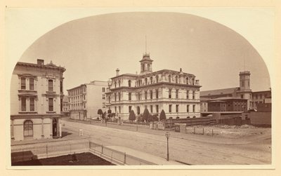 [Lincoln Iskola, 5th St., San Francisco] alkotó: Carleton Watkins