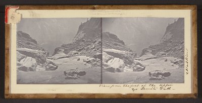 Kilátás az Upper Yo Semita vízesés lábáról alkotó: Carleton Watkins