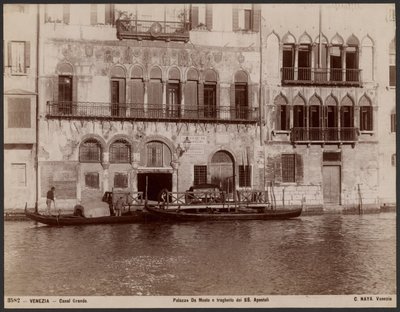 Da Mosto palota és az SS Apostoli komp alkotó: Carlo Naya