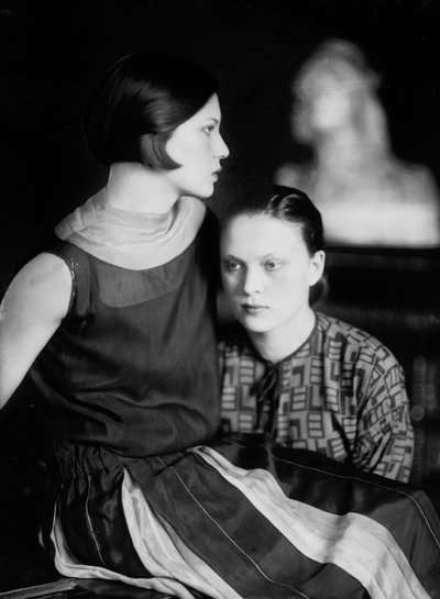 Wanda és Marion Wulz portréja, Trieszt, 1920 körül (üvegtábla) alkotó: Carlo Wulz