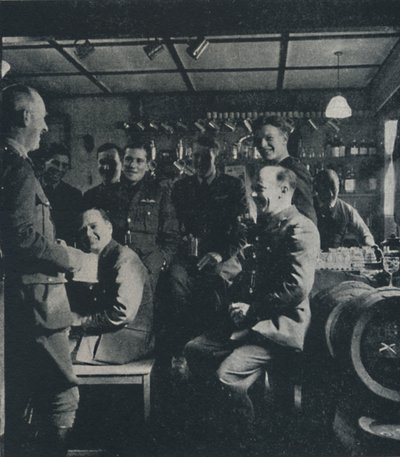 Italok mindenhol, 1941 alkotó: Cecil Beaton