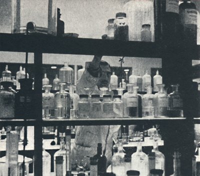 Kísérleti laboratórium: Repülőgépgyár, 1941 alkotó: Cecil Beaton