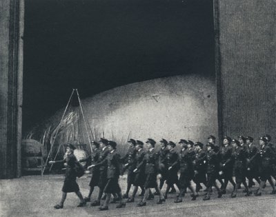 1941. március elmúlt alkotó: Cecil Beaton