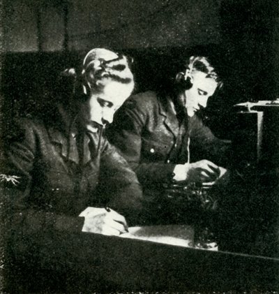 On Signals Duty, c1943. alkotó: Cecil Beaton