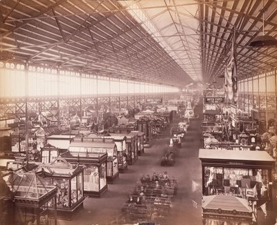Főépület, a keleti galériából, Centennial Exhibition, Philadelphia alkotó: Centennial Photographic Co.